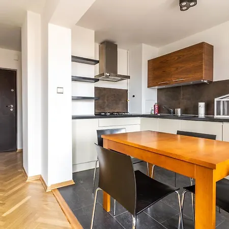 Appartamento Comfortable And Cozy- Golden Apartments- City Center&T44 Varsavia