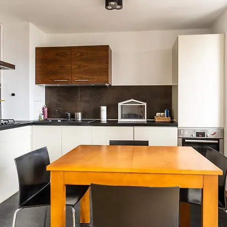 Appartamento Comfortable And Cozy- Golden Apartments- City Center&T44