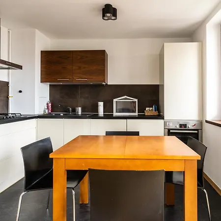 Comfortable And Cozy- Golden Apartments- City Center&T44 Varsavia